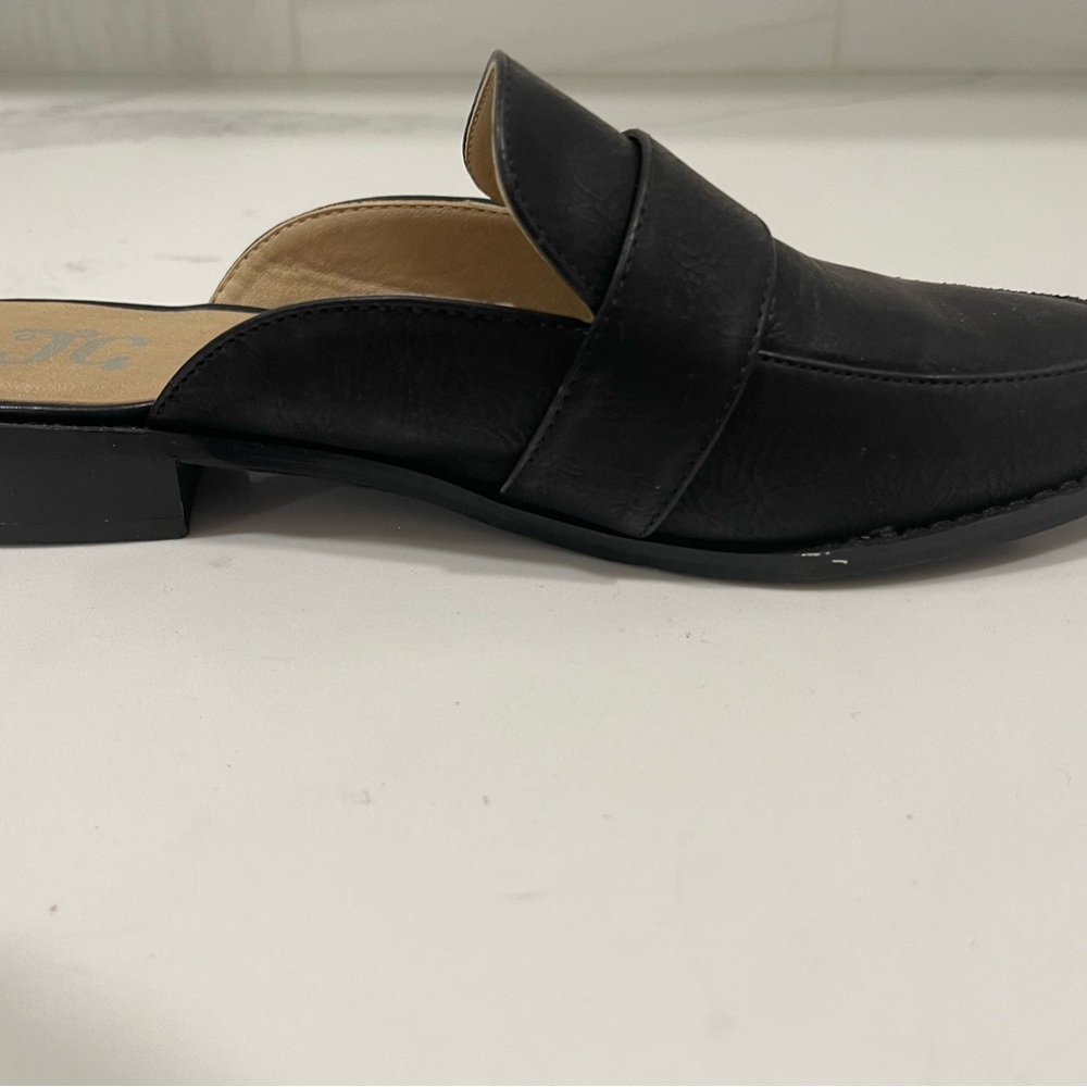 Black Women's Loafer
